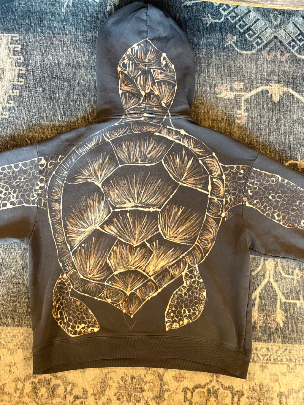 Turtle hoodie 🐢