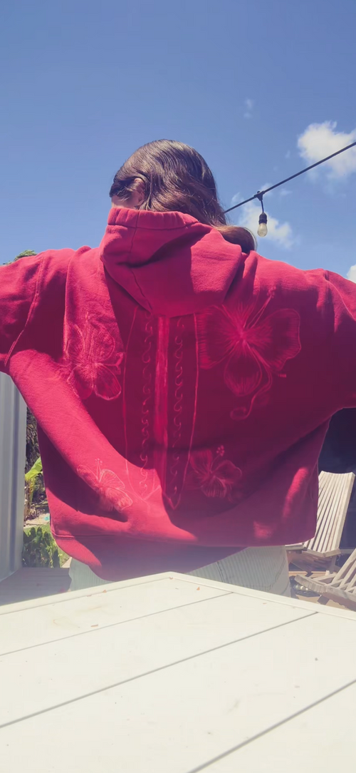 Hibiscus surf hoodie 🏄‍♀️ 🌺